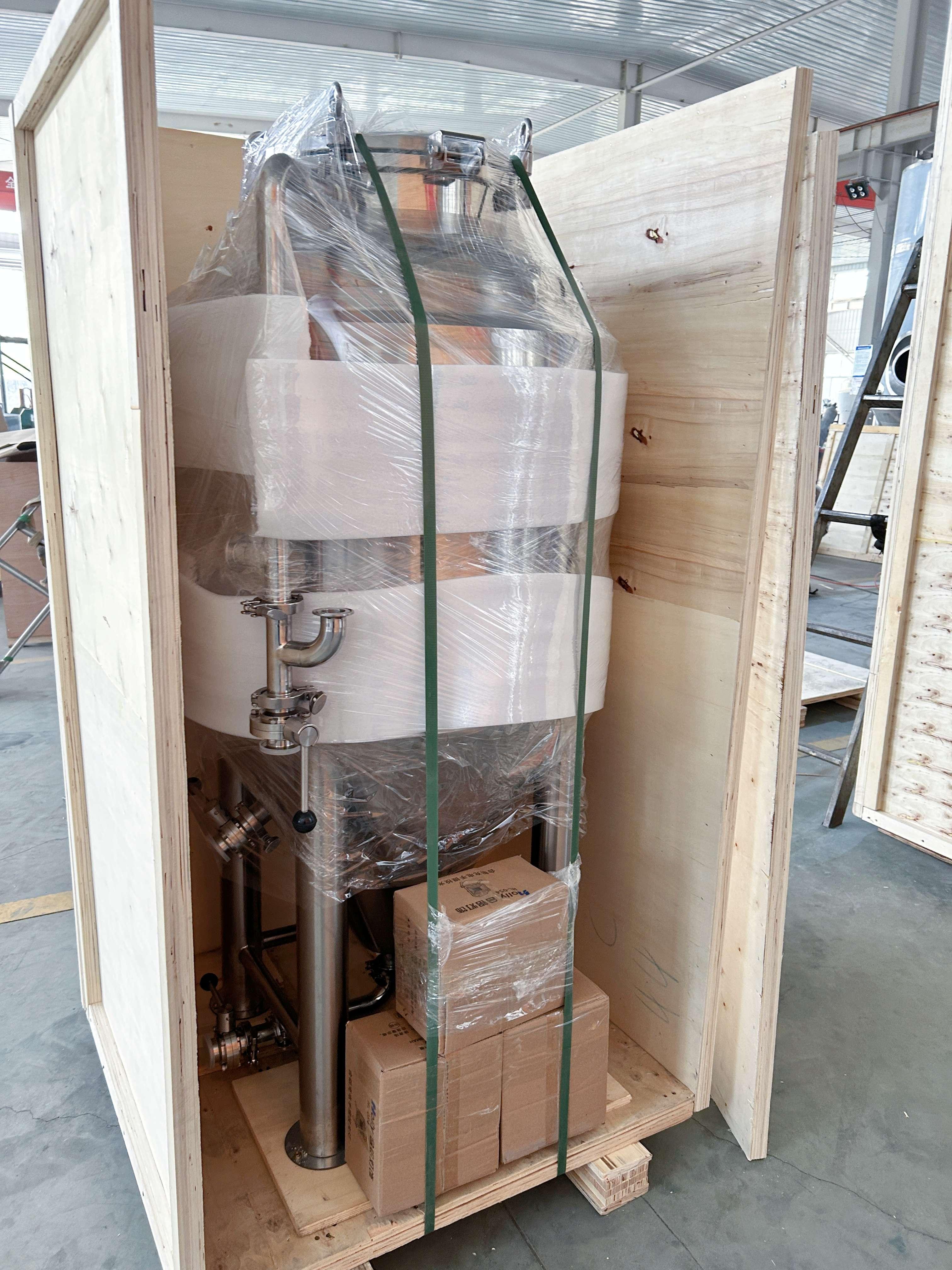 200L Conical Fermenter (pressurisable, jacketed) - KegLand