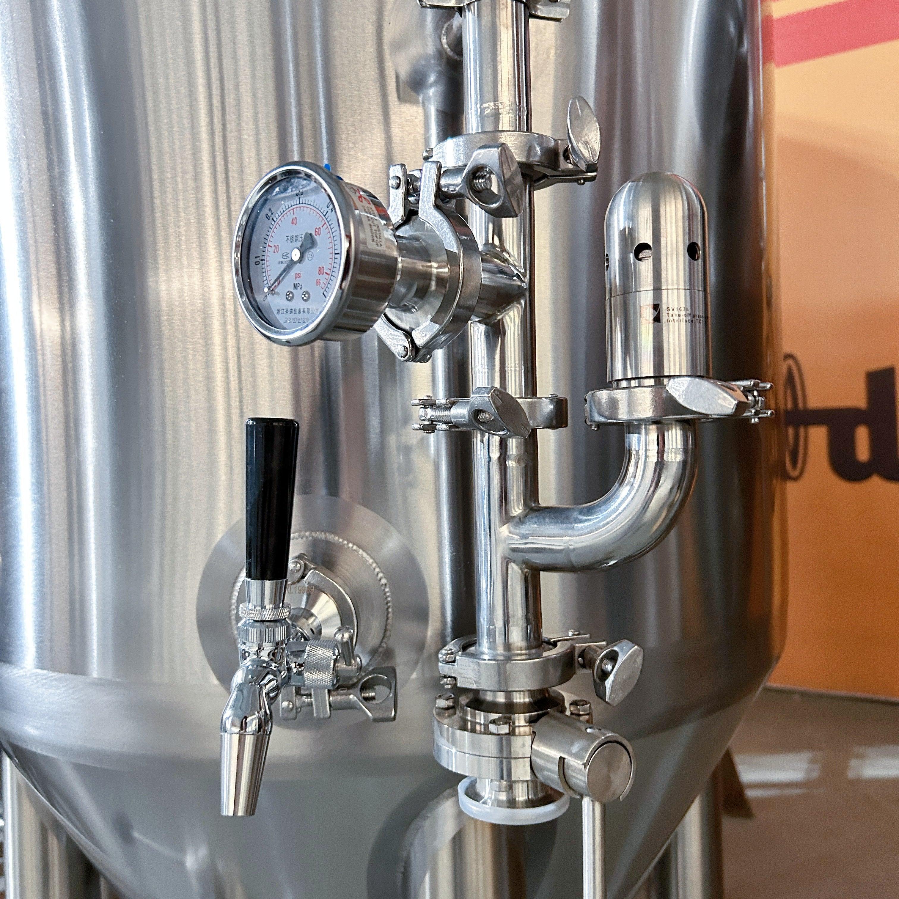 200L Conical Fermenter (pressurisable, jacketed) - KegLand