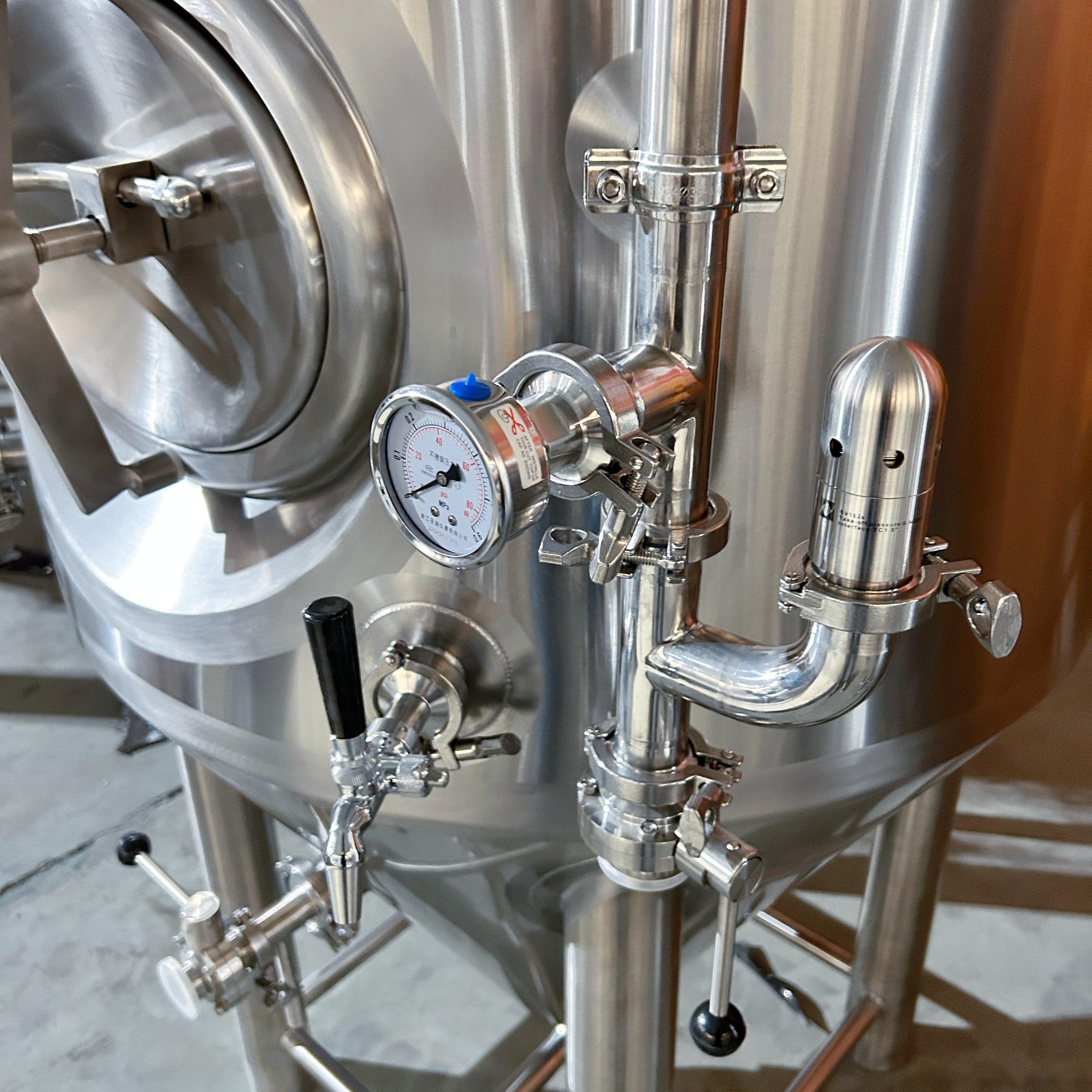 400L Conical Fermenter (pressurisable, jacketed) - KegLand