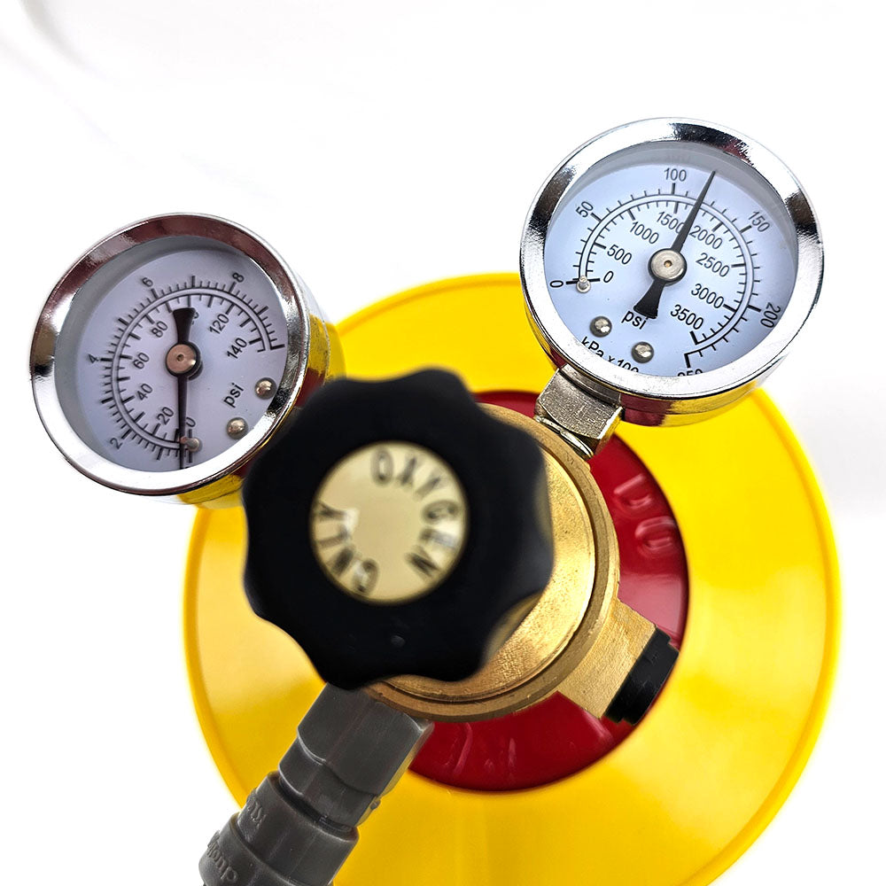 Oxygenating with pure oxygen may seem like a daunting and over complex task. But here at KegLand we are going to simplify it down for you.