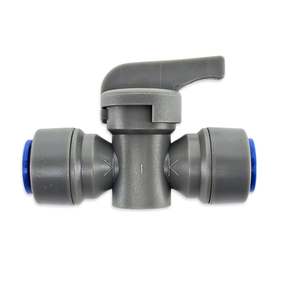 This duotight fitting is suitable for isolating water or gas lines in the 9.5mm OD hose sizing.