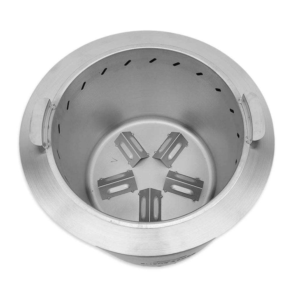 Fire pit internally with bottom ventilation for extreme air flow.