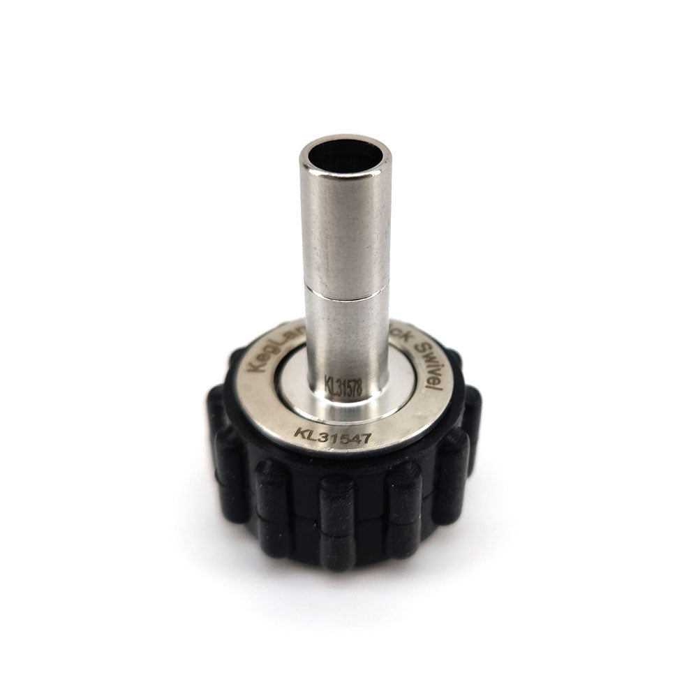 The KegLand Stainless Steel Quick Connectors in 1/2" Female NPT come with a heavy duty silicone grip guard allowing comfortable and quick tool-free operation.