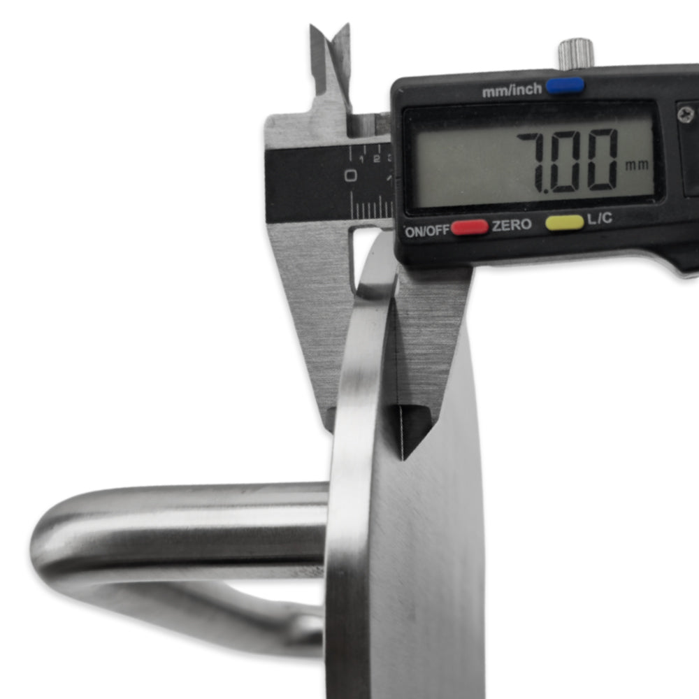 The perfect gift for those who love to cook meats and vegetables on the BBQ. Get perfectly even sear lines when you use the Heavy Duty Lines Man Grilling Weight.