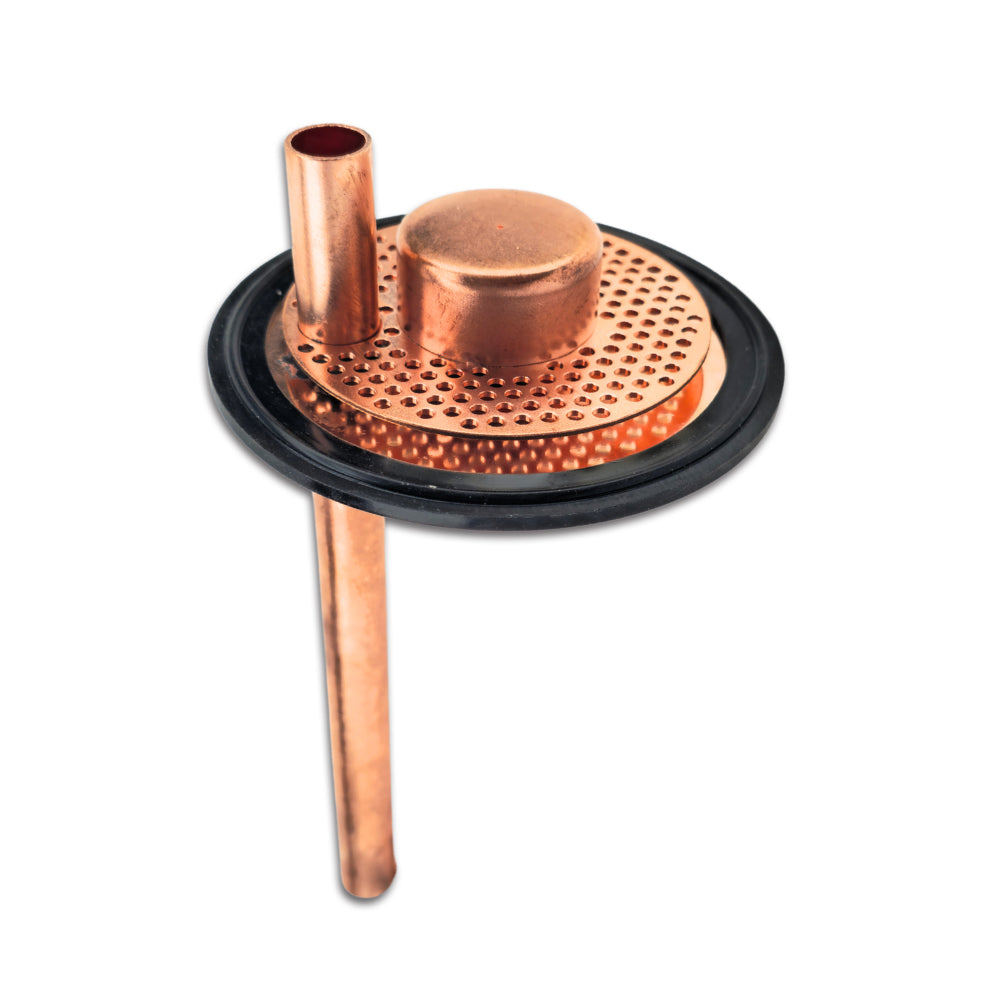 Like most good bubble plates on the market, this too is made from copper. The more copper the vapour passes through, the more impurities get stripped out.