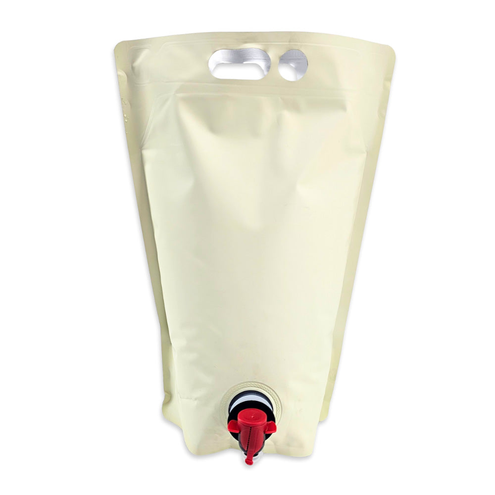 Serve non-carbonated beverages easily with the KegLand 5L Blank Eggshell Bladder. Absolutely blank and flat packed, market with your own branding and logo.