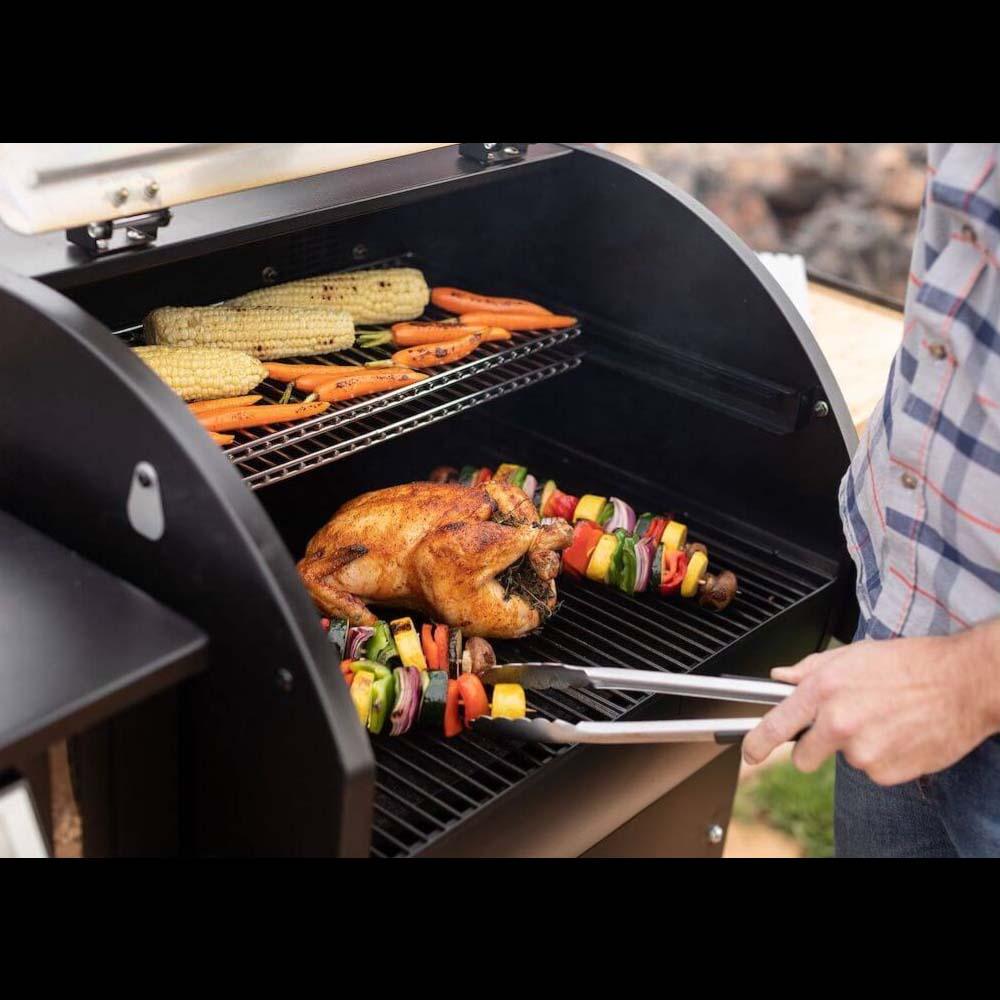 Camp Chef - WoodWind WIFI 24 Inch - KegLand
