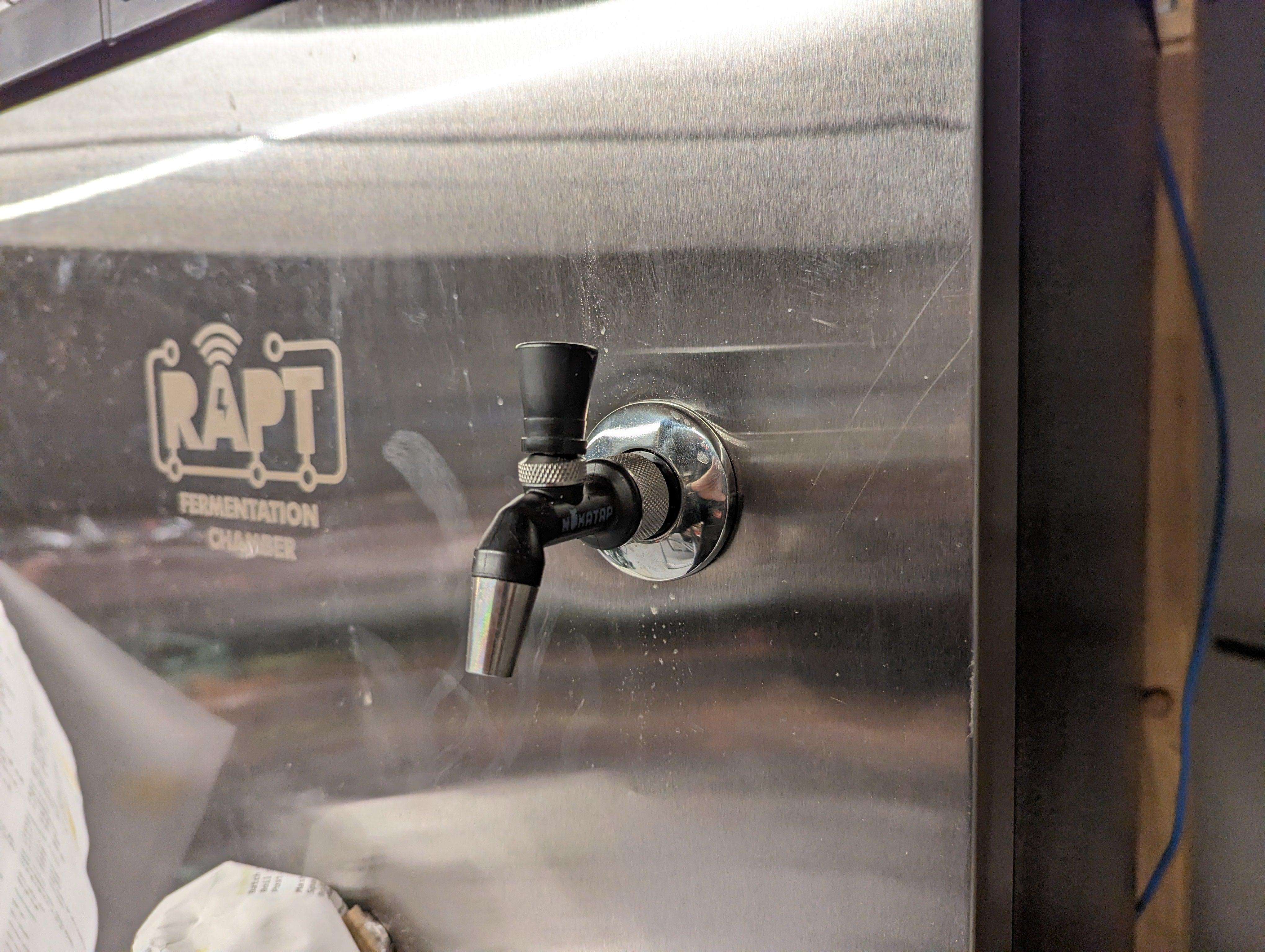 Nukatap Mini - Wall Mount Shank Kit (duotight 8mm 5/16) - KegLand