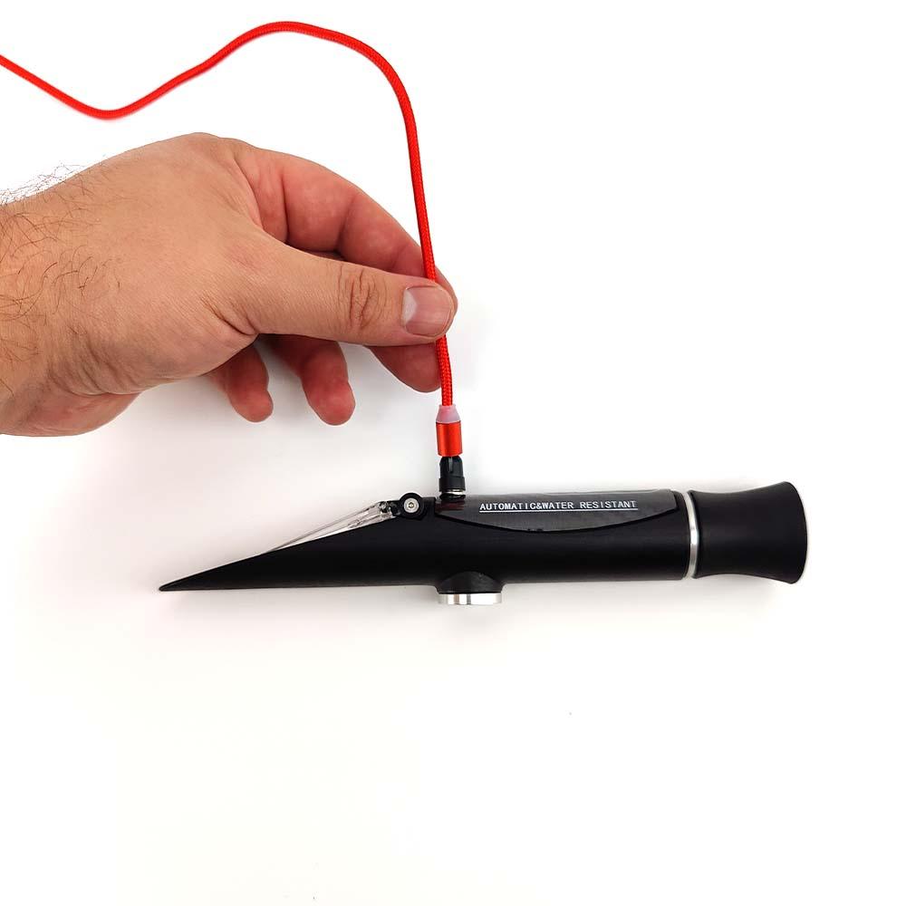 Saber LED Refractometer - Water Resistant - Three Scale (incl Case, Charging Cable) - KegLand