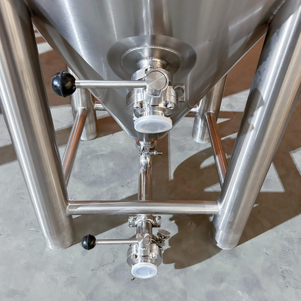 200L Conical Fermenter (pressurisable, jacketed) - KegLand