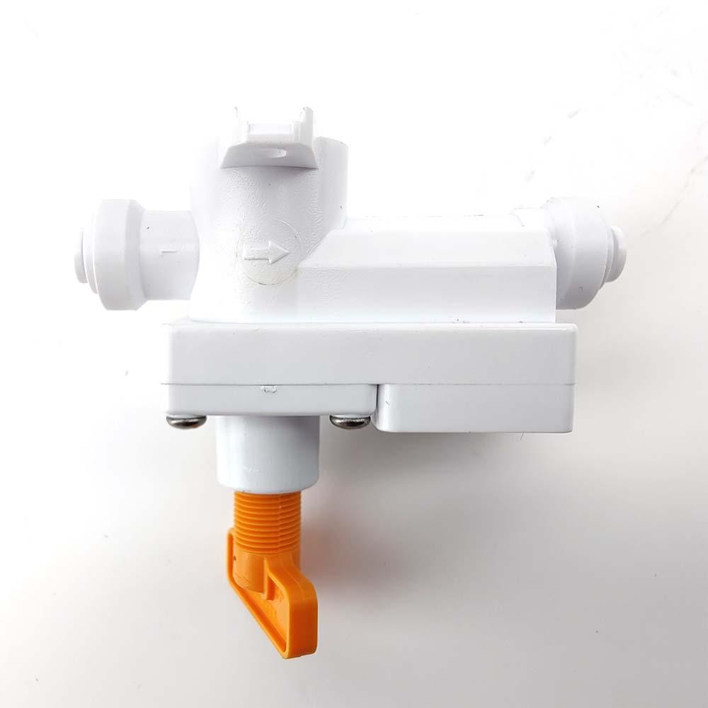 6.35mm duotight - Inline Regulator with integrated gauge 0-150psi (1/4') - KegLand
