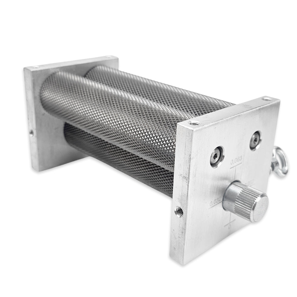 Close up of knurled rollers on Malt Muncher 3 Mill Roller.