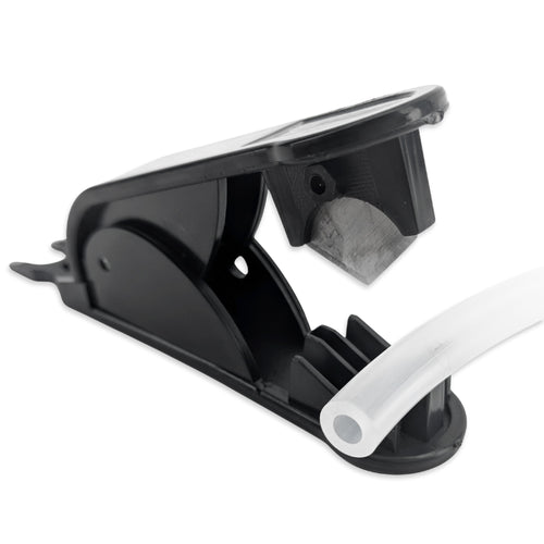 The tube cutter itself has hardened and extremly sharp blade that makes nice clean and square cuts on tubing. This is also perfect for using with the duotight fittings.