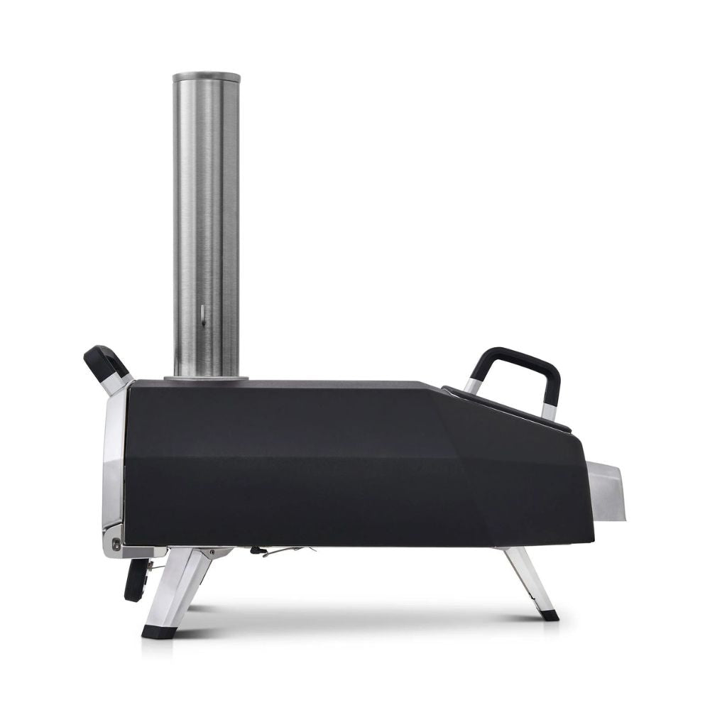 Ooni Karu 16 Portable Multi-Fuel Outdoor Pizza Oven 16 inch cooking area and reaches 500C in 15 minutes.