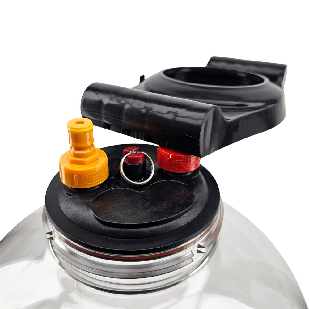 Easy-Grip Threaded Lid ring undoing a carbonation cap without any other tools.