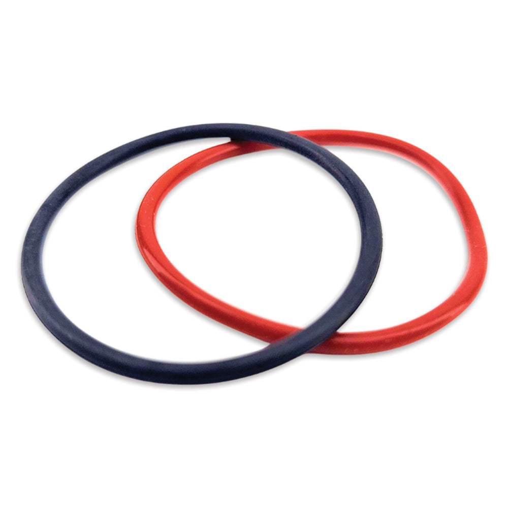  This set features a Silicone Brown O-Ring and EPDM Black O-Ring. This particular material combination aids in sealing and permeability. 
