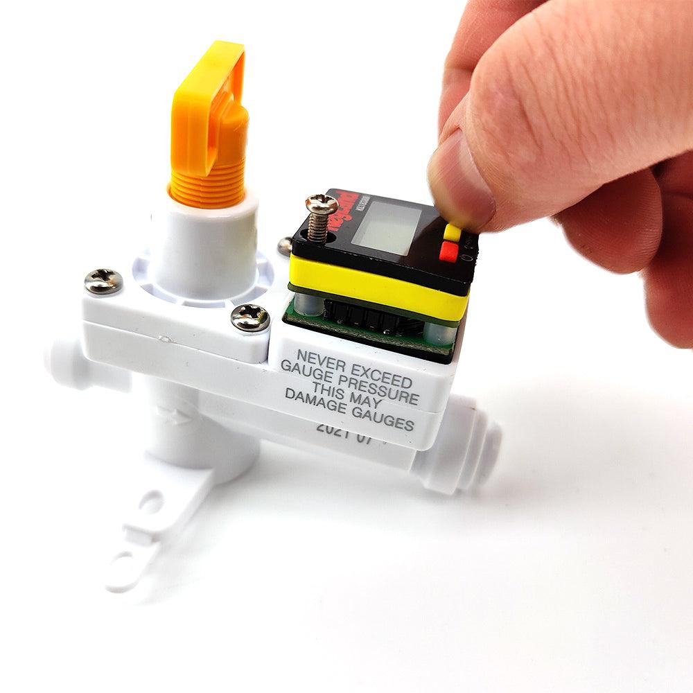 Mini Digital Illuminated Gauge 27mm x 27mm x 8mm 0-100psi High Accuracy - KegLand